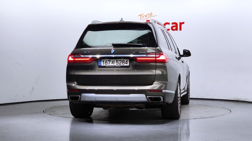 BMW X7 (G07)