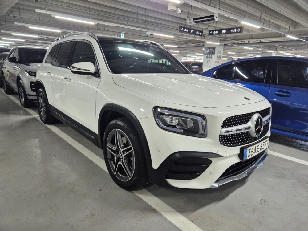 Mercedes-Benz GLB-Class X247