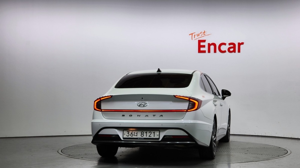 Hyundai Sonata (DN8)