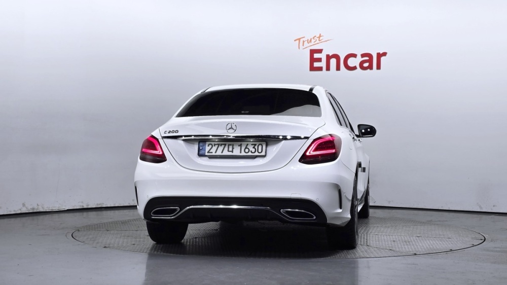 Mercedes-Benz C-Class W205