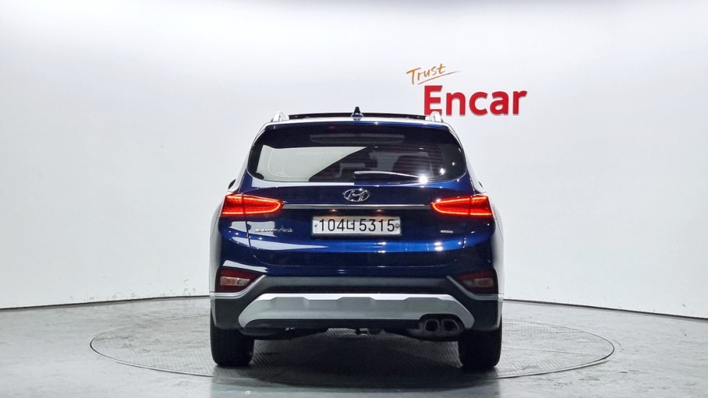 Hyundai Santa Fe TM