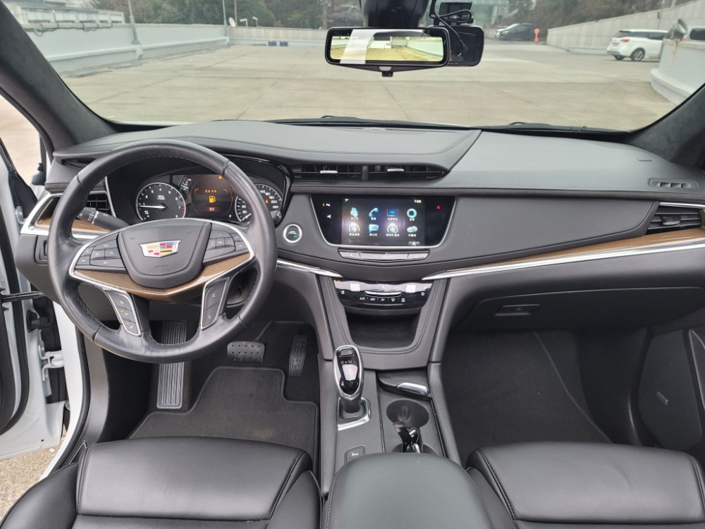 Cadillac XT5