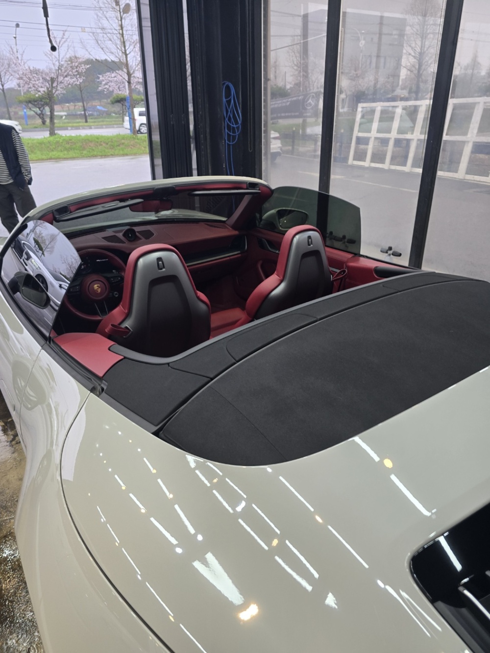 Porsche 911 (992)