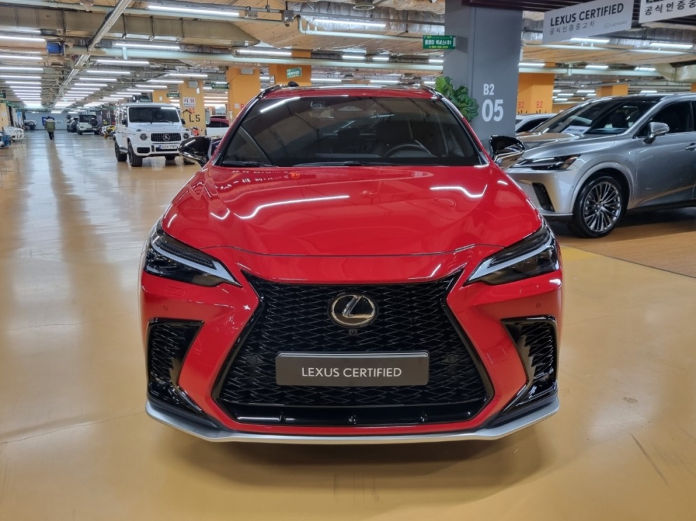 Lexus NX450h+ 2nd Gen