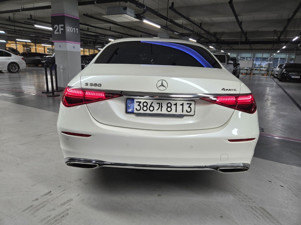 Mercedes-Benz S-Class W223