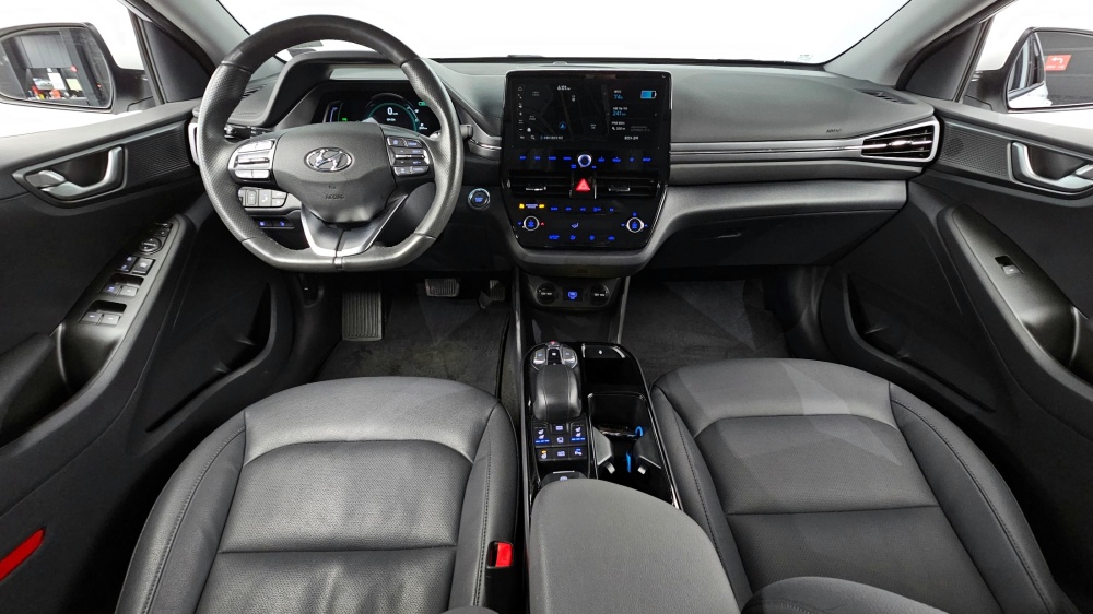 Hyundai The new Ioniq electric