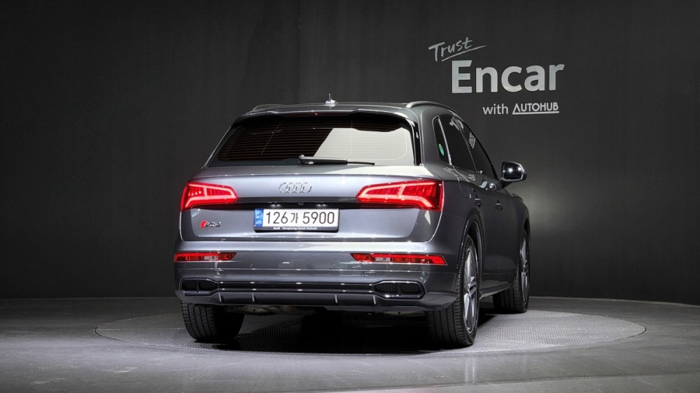 Audi SQ5 (FY)
