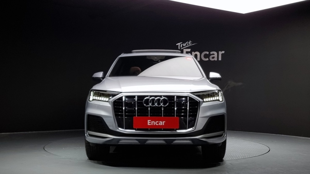 Audi Q7 (4M)