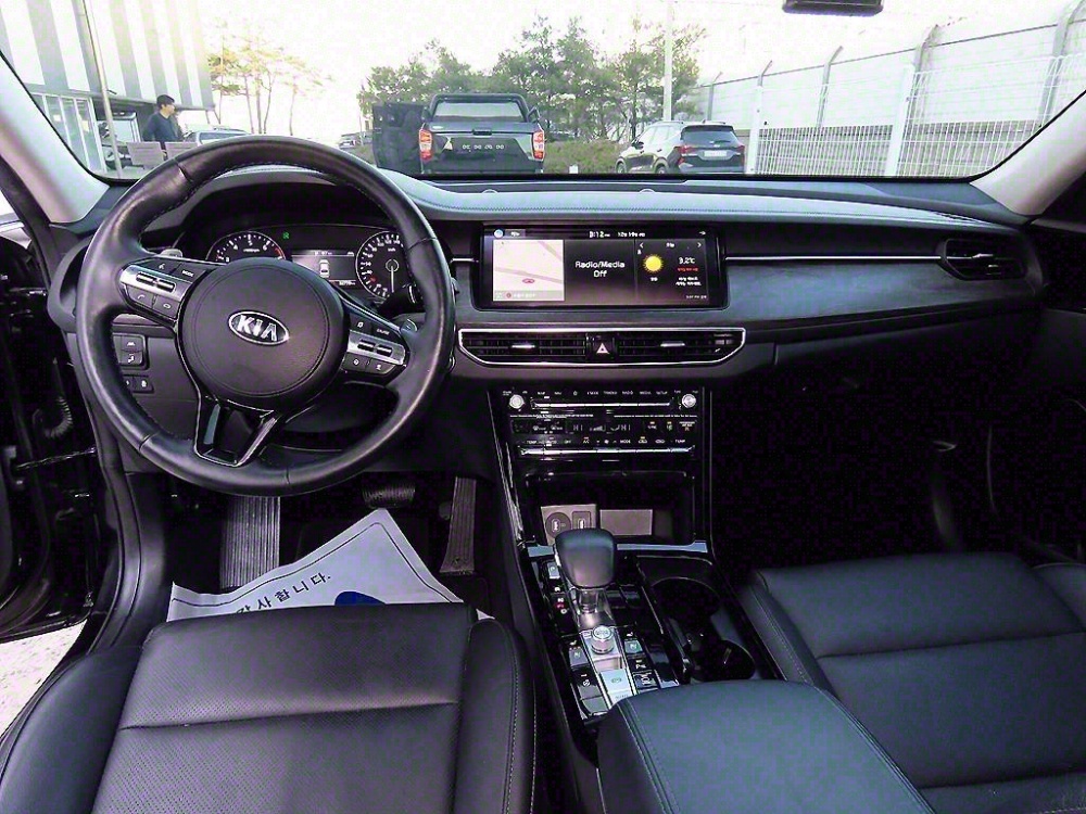 Kia K7 Premier