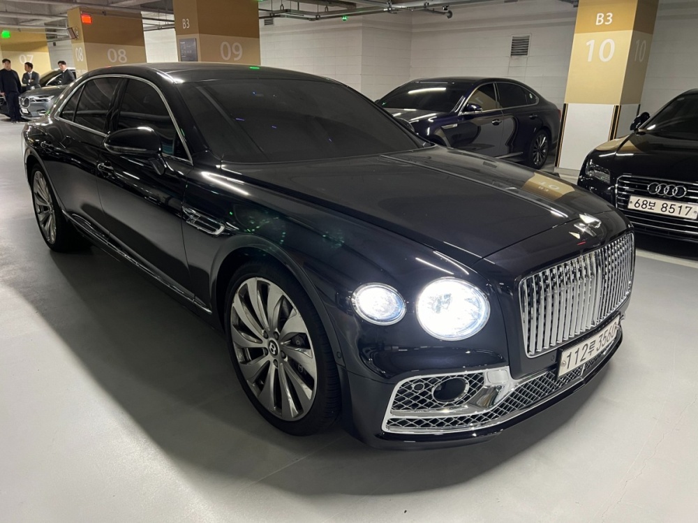 Bentley Flying Spur 3rd generation