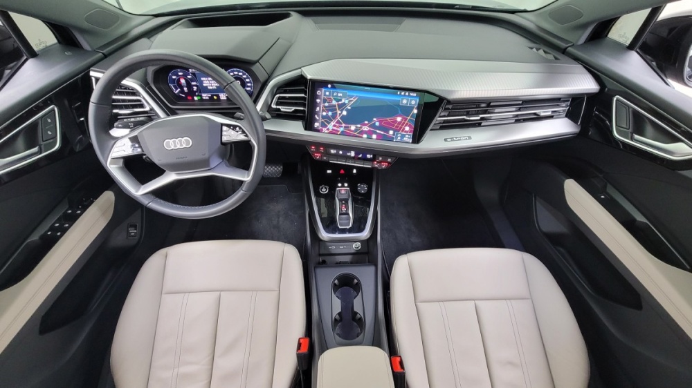Audi Q4