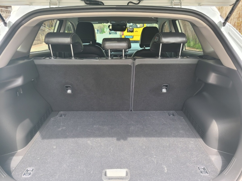Hyundai kona hybrid