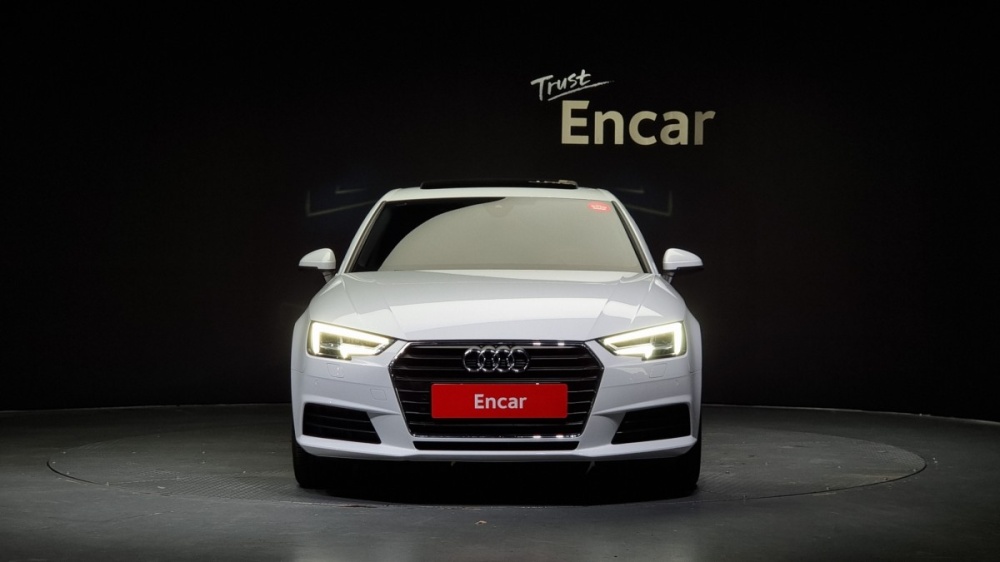 Audi A4 (B9)