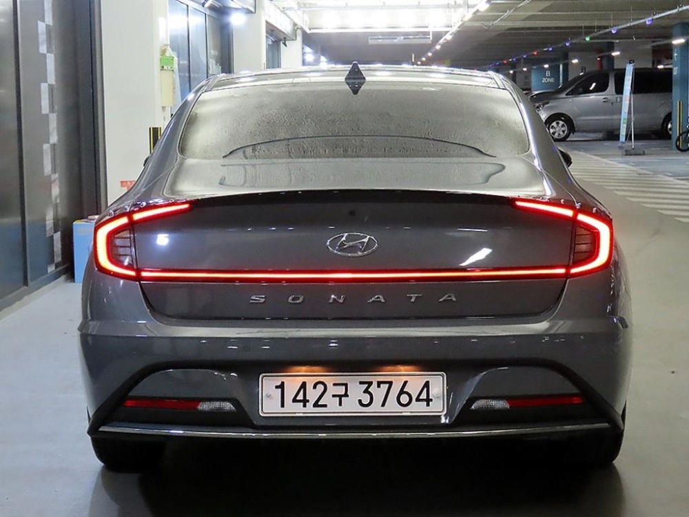 Hyundai Sonata Hybrid (DN8)