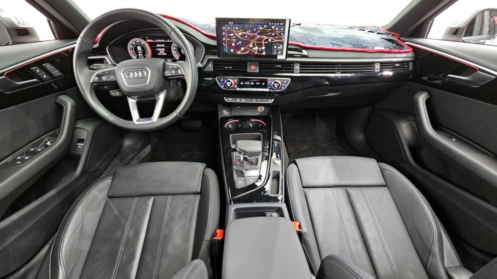 Audi A4 (B9)