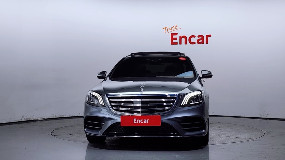 Mercedes-Benz S-Class W222