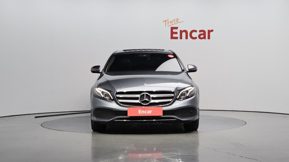 Mercedes-Benz E-Class W213