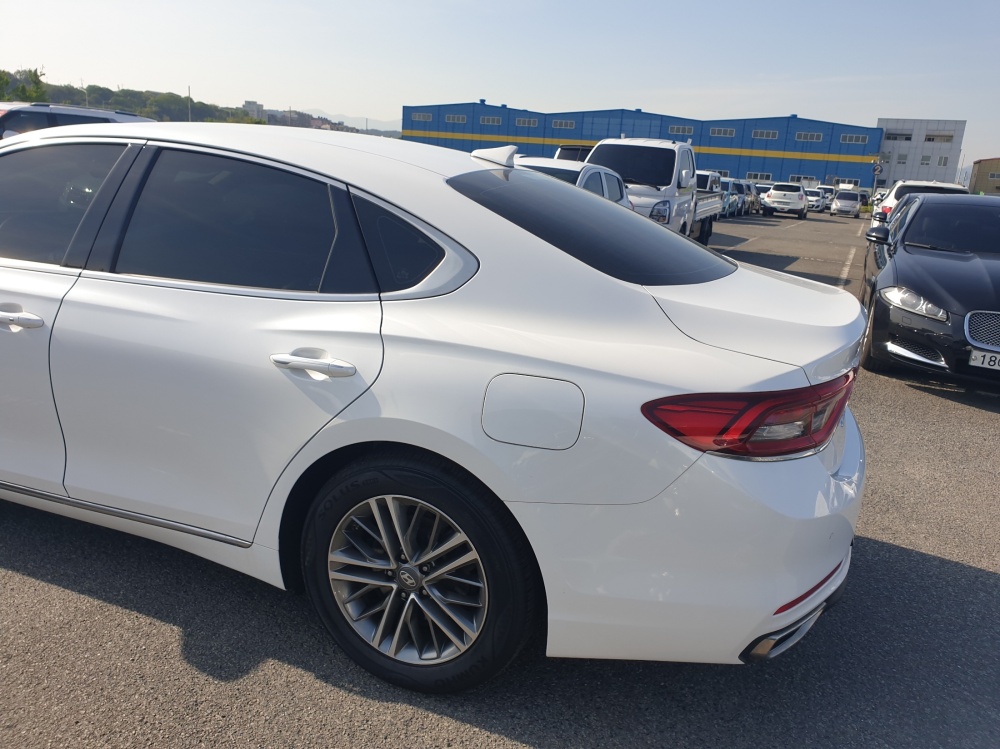 Hyundai Grandeur IG