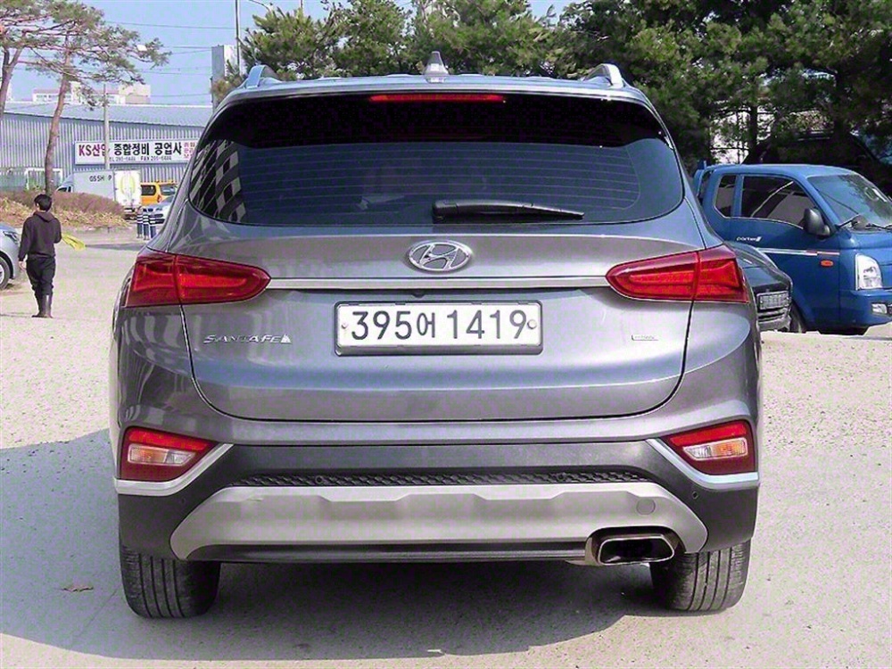 Hyundai Santa Fe TM