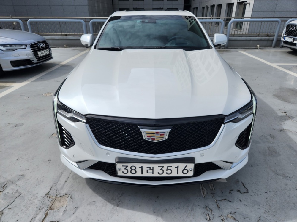 Cadillac CT4