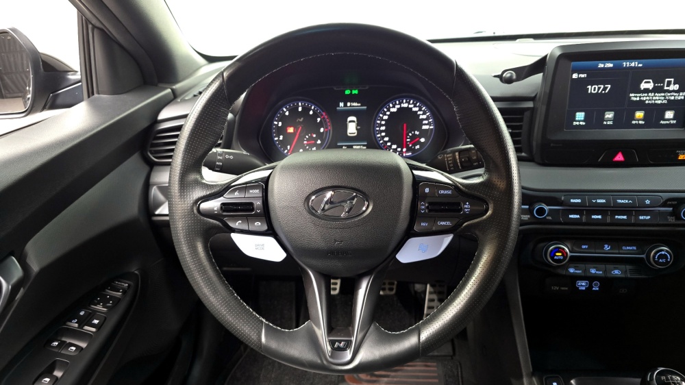 Hyundai Veloster (JS)