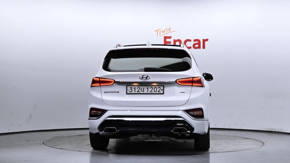 Hyundai Santa Fe TM