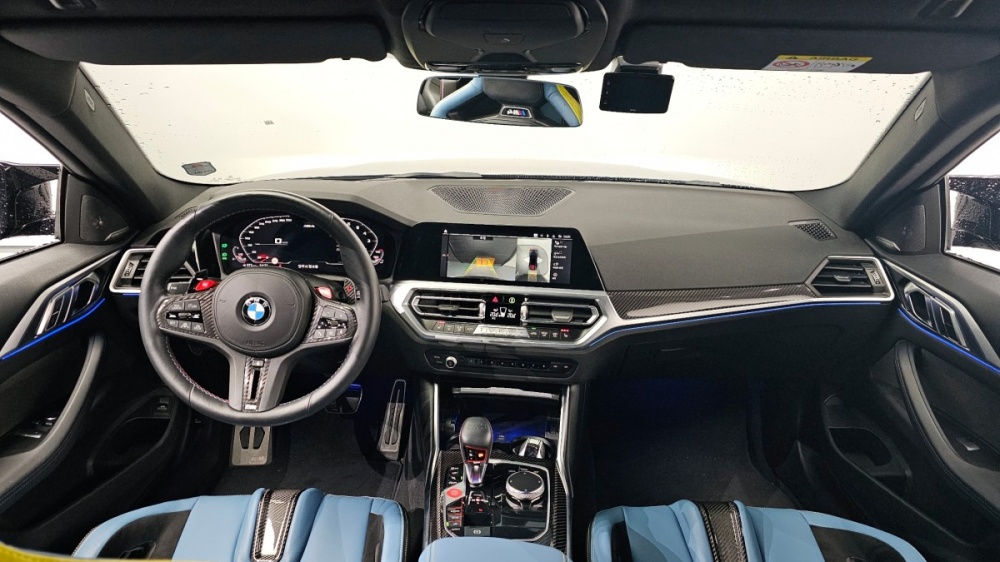 BMW M4 (G82)