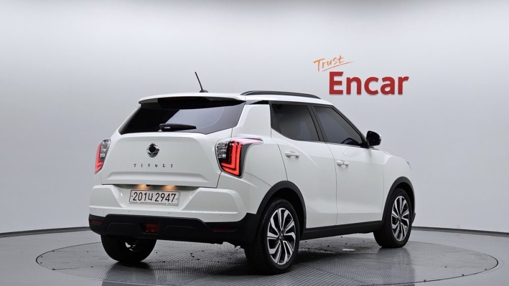 KG Mobility (Ssangyong) Very New Tivoli