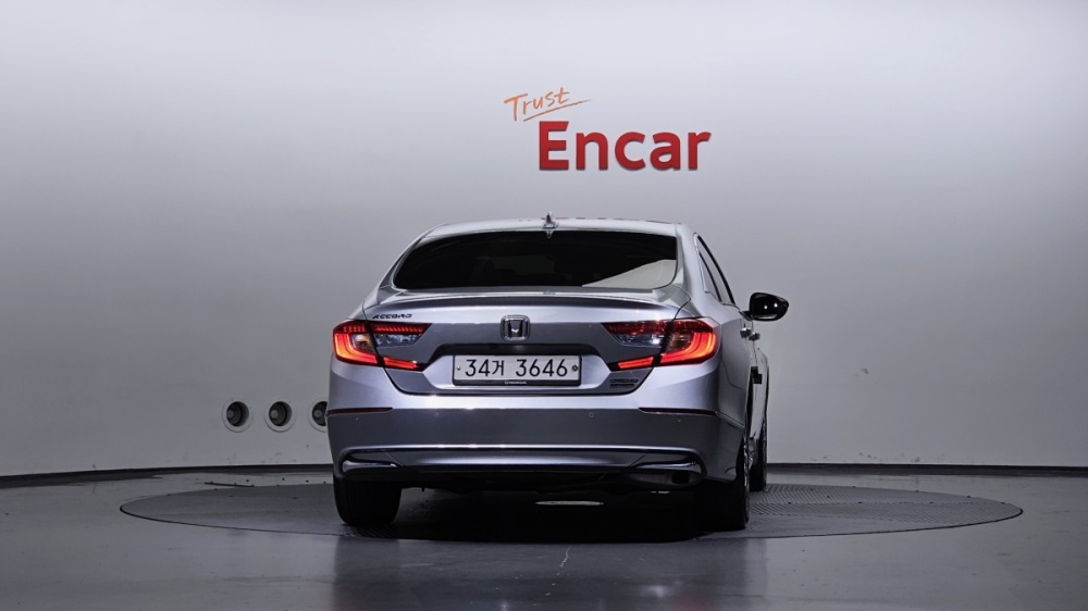 Honda Accord 10th Gen