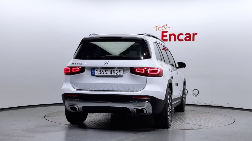 Mercedes-Benz GLB-Class X247