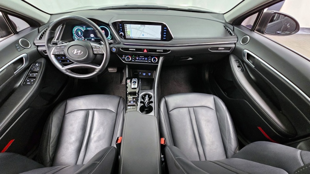 Hyundai Sonata Hybrid (DN8)