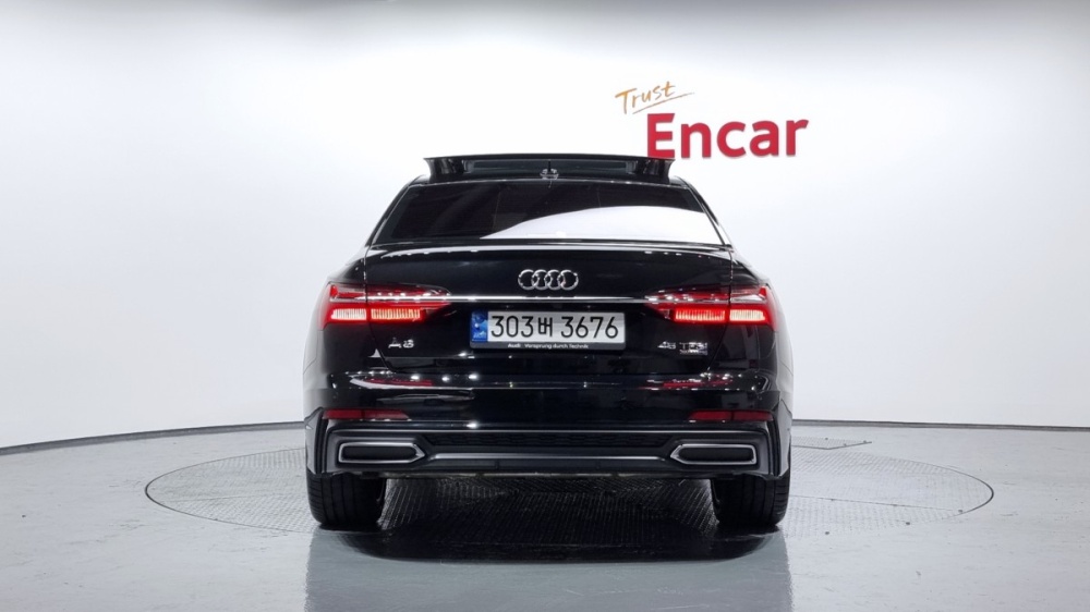 Audi A6 (C8)