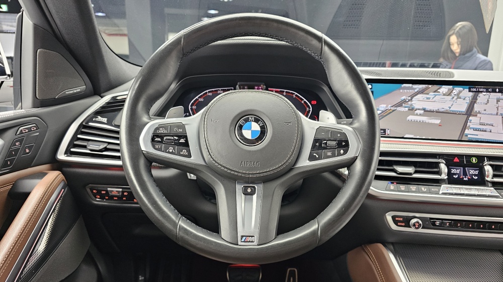 BMW X6 (G06)