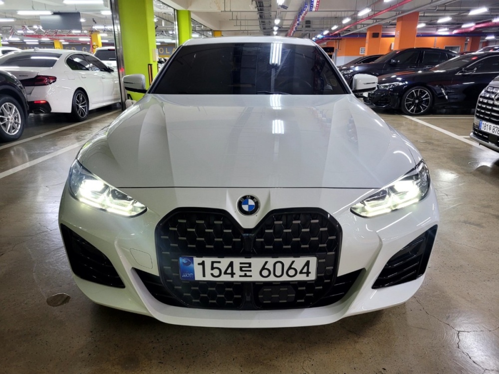 BMW 4 series (G22)