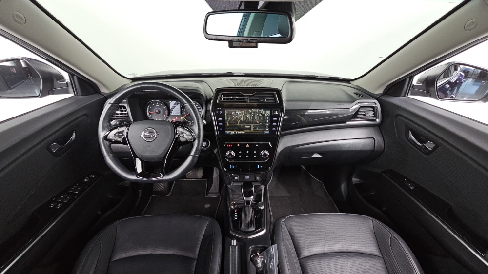 KG Mobility (Ssangyong) Very New Tivoli