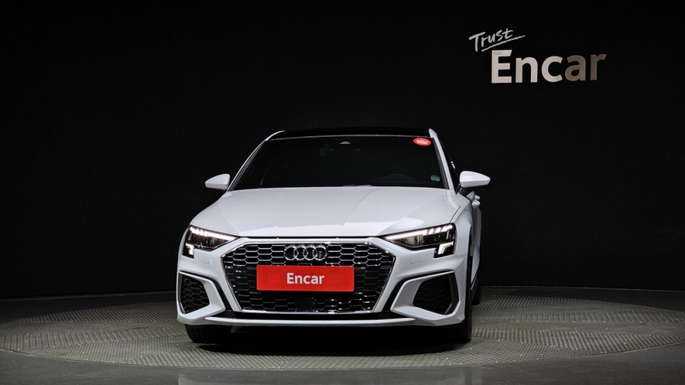 Audi A3 (8Y)