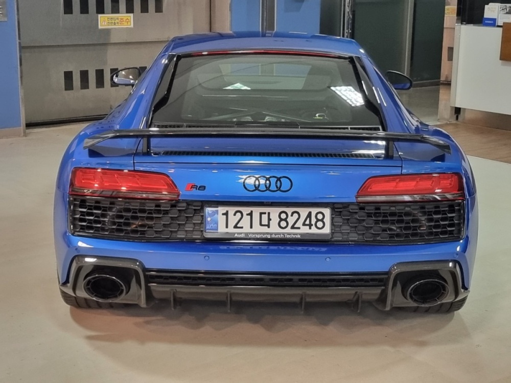 Audi R8 (4S)