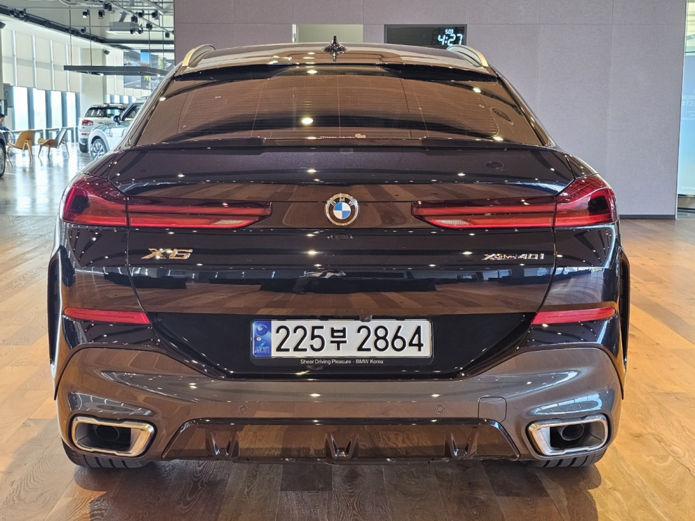 BMW X6 (G06)