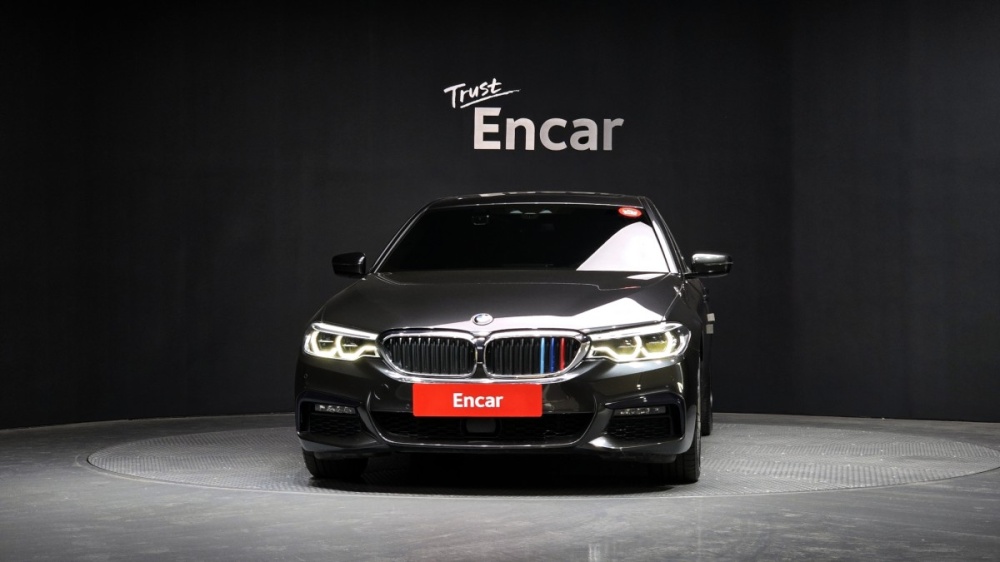 BMW 5 series (G30)