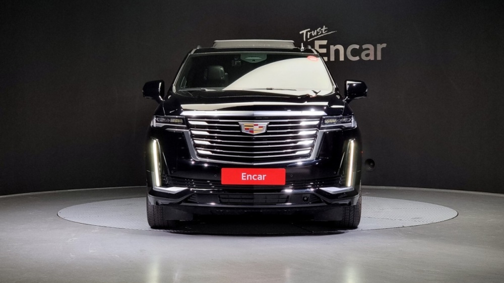 Cadillac Escalade 5th Gen