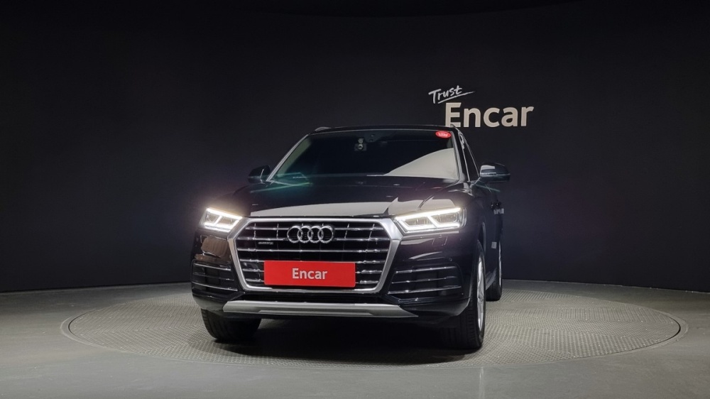 Audi Q5 (FY)