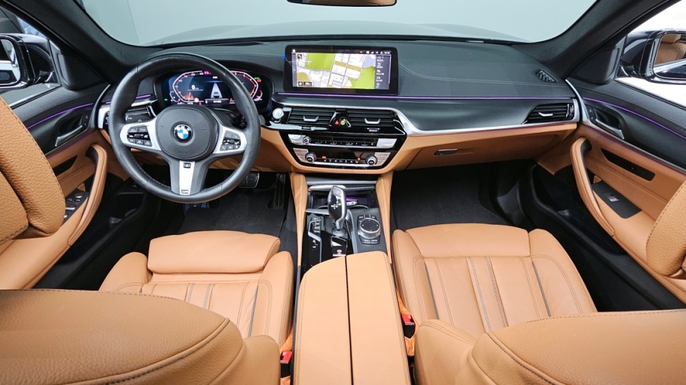 BMW 5 series (G30)