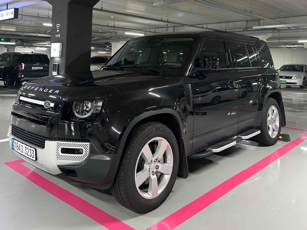 Land rover Defender (L663)