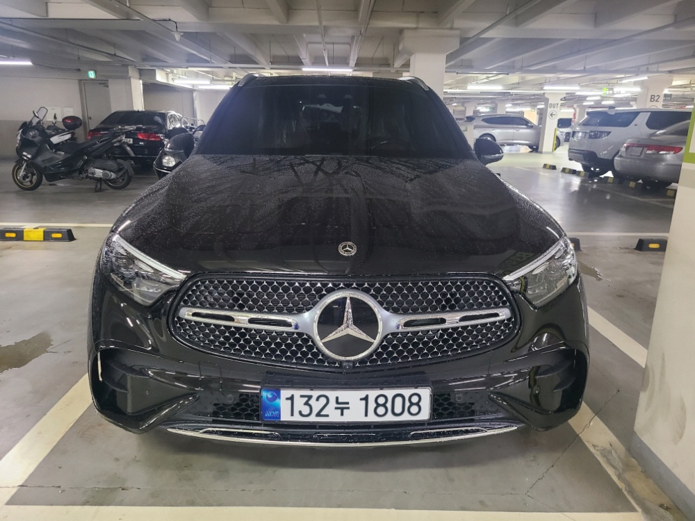 Mercedes-Benz GLC-Class X254