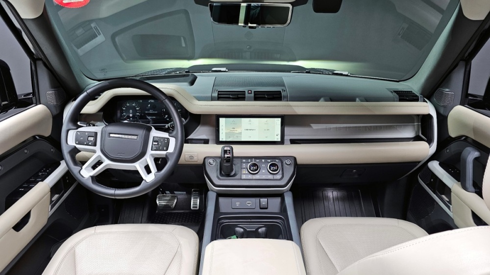 Land rover Defender (L663)