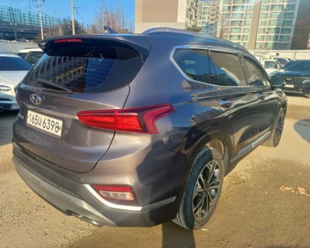 Hyundai Santa Fe TM