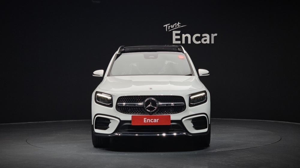 Mercedes-Benz GLB-Class X247