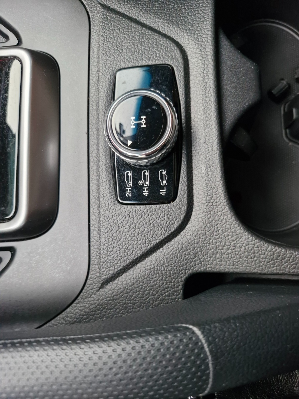 KG Mobility (Ssangyong) Rexton New Arena