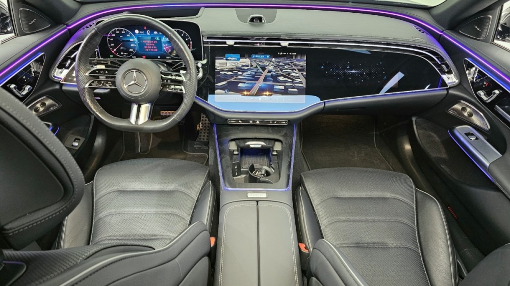 Mercedes-Benz E-Class W214