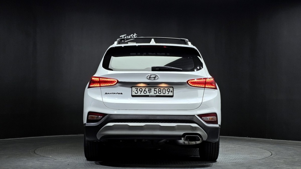 Hyundai Santa Fe TM